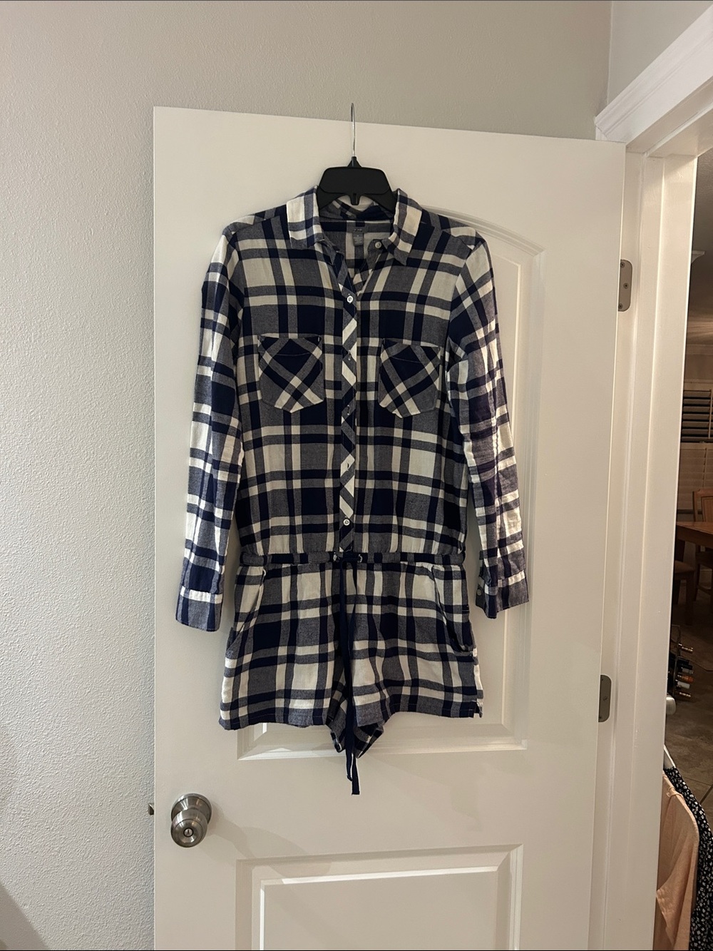 Plaid Navy and White Long-Sleeve Romper 💯 cotton